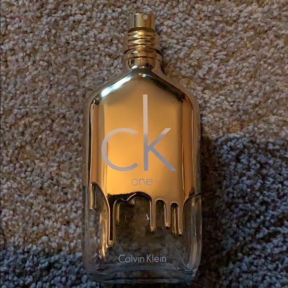Calvin Klein CK One Gold - Picture 2 of 2